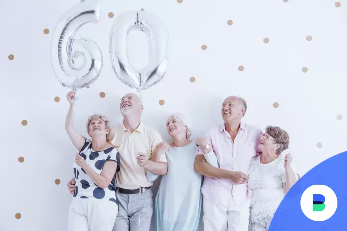 Boldogan ünneplik ezek az emberek, hogy nyugdíjasok lettek, és hozzáférnek a nyugdíjpénztárukhoz